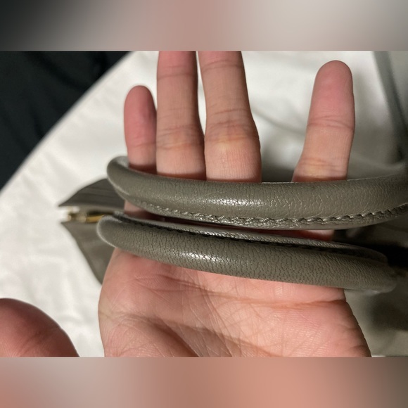 Yves Saint Laurent Chyc Cabas - Picture 14 of 15